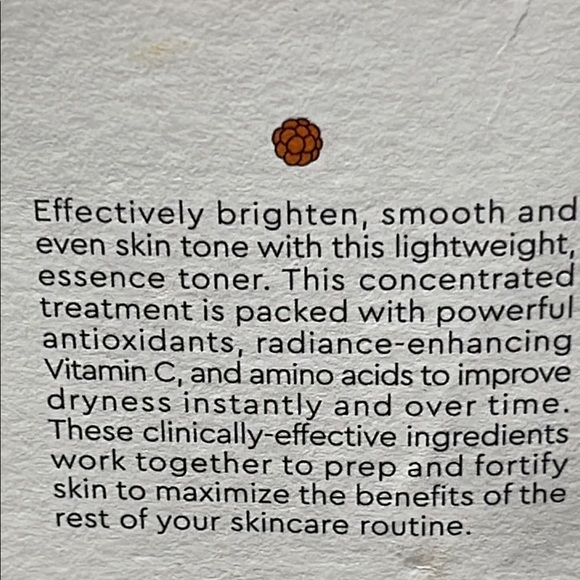 Glow Recipe Cloudberry Bright Essence Toner - Orange - Picture 9 of 11